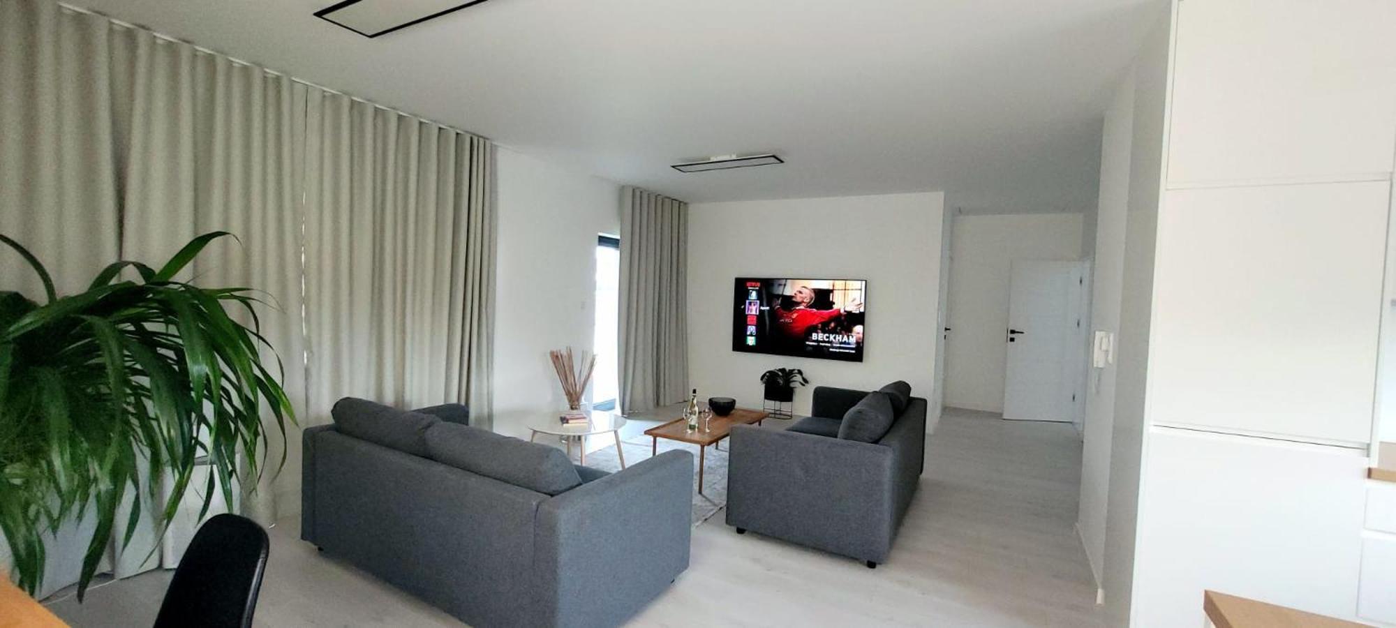 17 Dom Duzy Parking , Mandoria , Ptak , 2 Sypialnie Lub 1 Sypialnia, Taras , Autostrada A1, Kalinowskiego 17e Wifi Apartment Łódź
